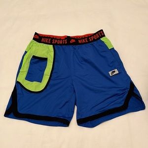 Nike Dri-Fit Sport Clash Shorts